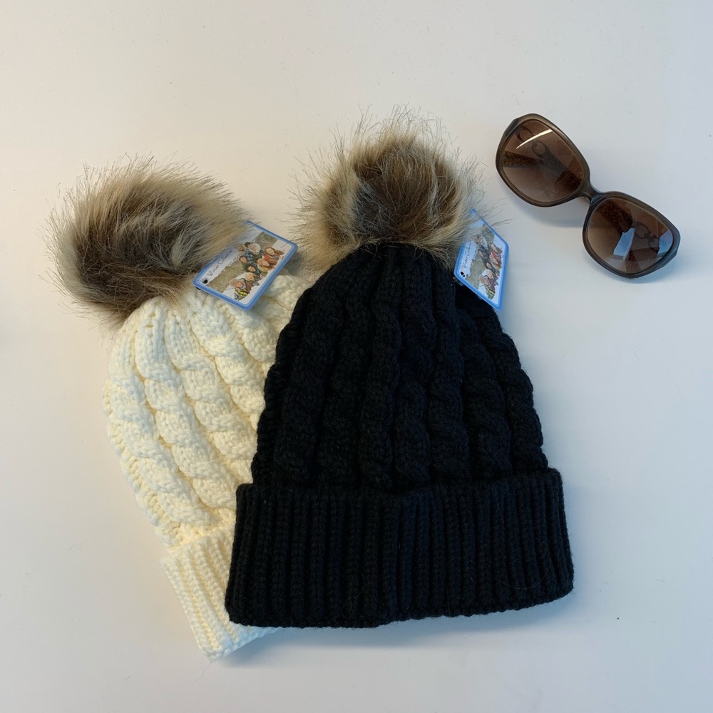 Knitted beanie